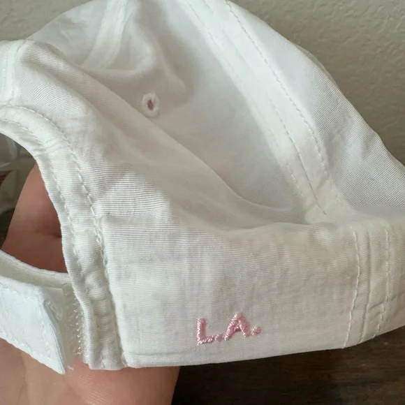 NWOT Outdoor Voices LA Hat Brand New Never Worn - Picture 2 of 3